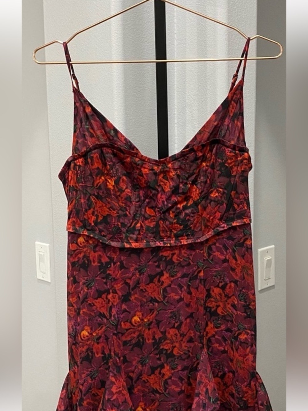 cinq a sept Stargazer Lilies Glenda Gown - Picture 6 of 6